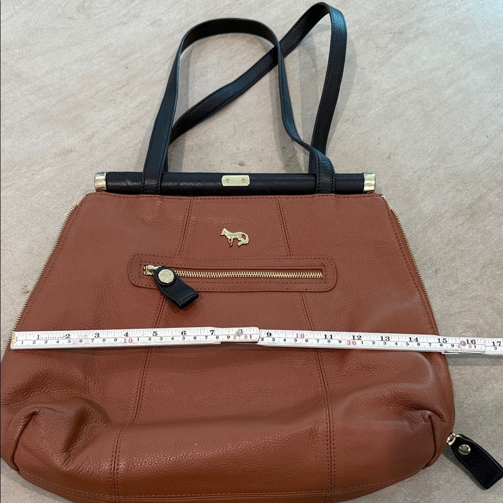 Emma Fox Tan Leather Shoulder Bag with Black Straps - Picture 3 of 10